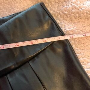 Haute Monde faux leather skirt